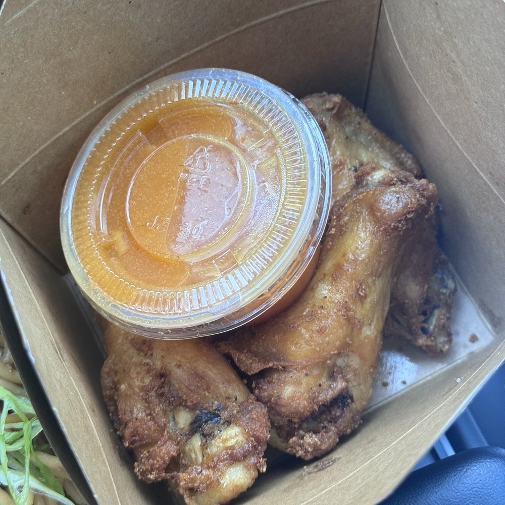 Shlap Muan Chicken Wings - Mango jabanero - Chicken Wings Near Me - Long Beach, California Shlap Muan Chicken Wings - Mango jabanero - Chicken Wings Near Me - Long Beach, California