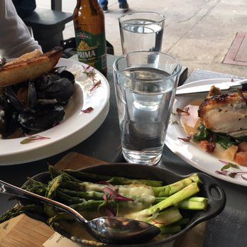 The Marshal - Mussels, overcheesed asparagus, chicken breast - Breakfast & Brunch Near Me - New York, New York