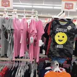 Family Dollar - Clothing