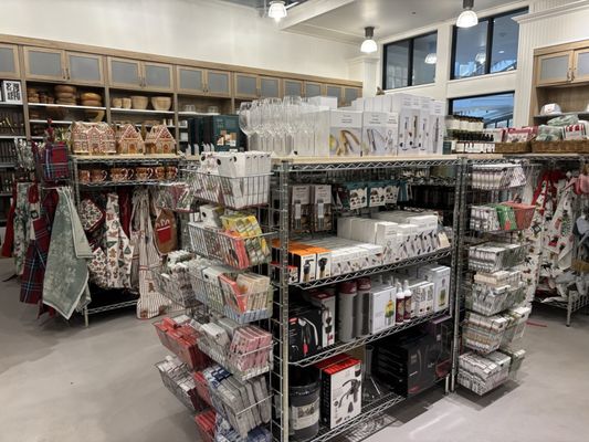 Sur La Table by null