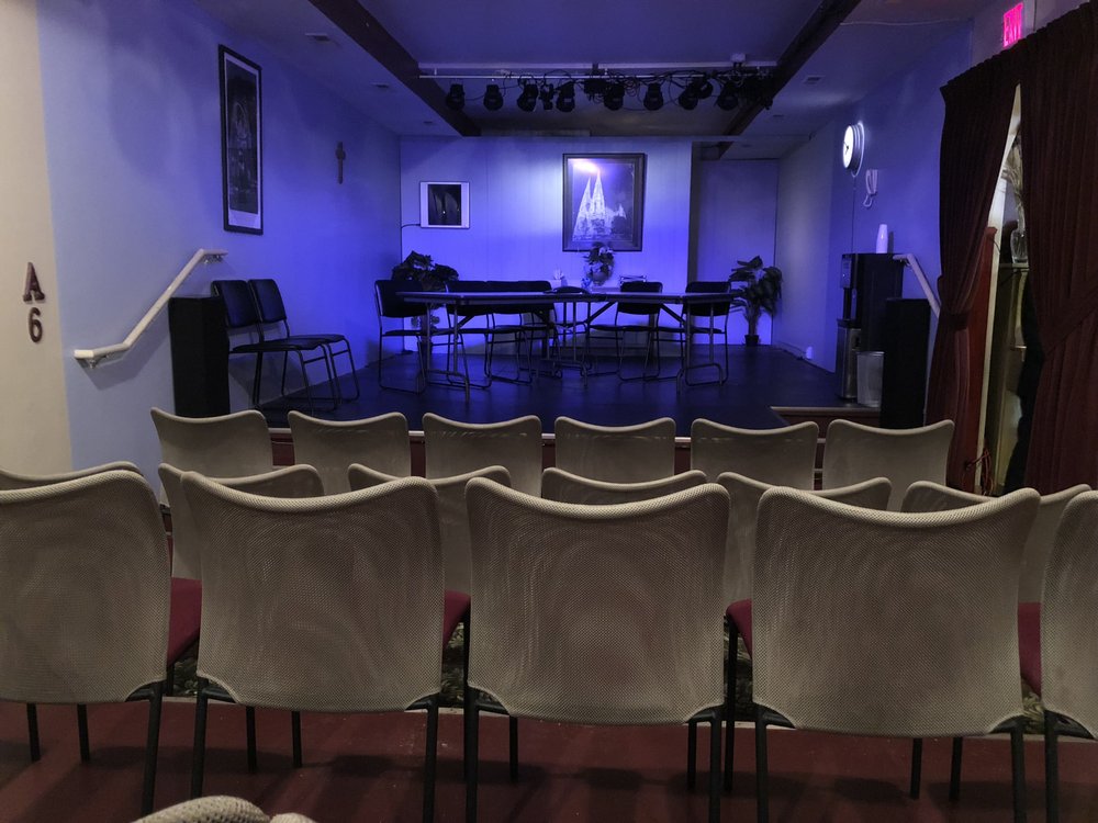 OIL LAMP THEATER 27 Photos & 33 Reviews 1723 Glenview Rd, Glenview, IL Yelp