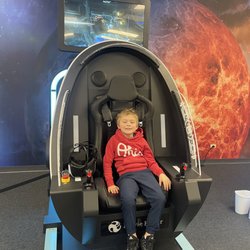 Unvreal VR Lounge - Spins you around and upside down