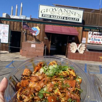 Giovanni's Fish Market - Poke bowl - Seafood Near Me - Morro Bay, California