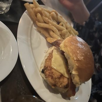 Twisted Tree - Chicken sandwich - Seafood Near Me - Saint Louis, Missouri Twisted Tree - Chicken sandwich - Seafood Near Me - Saint Louis, Missouri