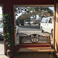 Vicky's Grooming - Nice, clean environment!