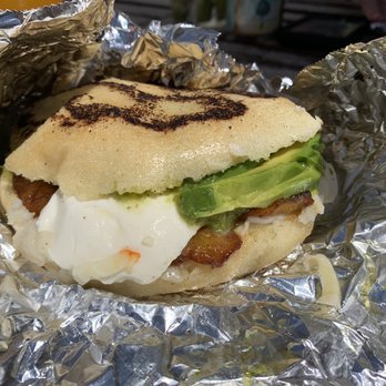 Quiero Arepas - Queso arepa - Venezuelan Near Me - Denver, Colorado