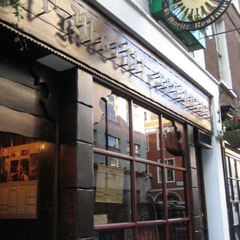 St. Moritz Restaurant - Fondue Near Me - London, XGL