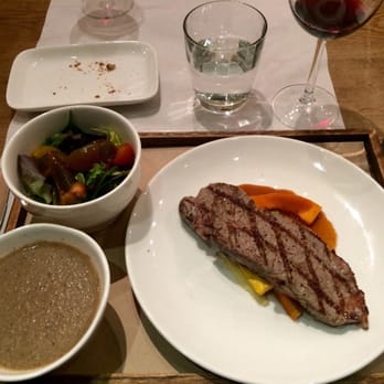 Fusion Gourmet - The striploin steak - Restaurants Near Me - Hong Kong, HK