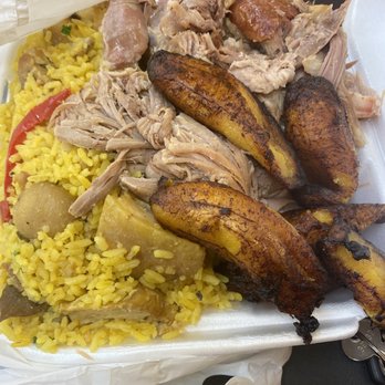El Palacio De Los Jugos - Arroz con cerdo, lechon asado, maduros - Juice Bars & Smoothies Near Me - Miami, Florida