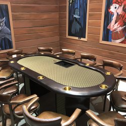 Penta Q Cafe - VIP poker room so good and privet!