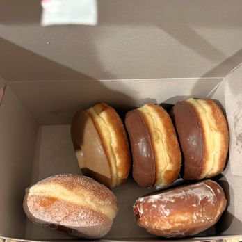 SK Donuts - Donuts Near Me - Union City, California SK Donuts - Donuts Near Me - Union City, California
