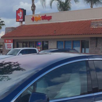 Epic Wings - The restaurant - Chicken Wings Near Me - Anaheim, California