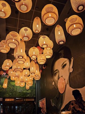 Miss Saigon Vietnamese Restaurant & Lounge by null