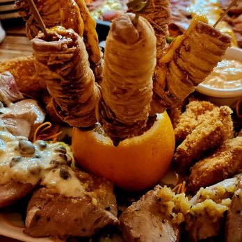 Fisherman's Landing - Garlic fish, fried fish, lemon pepper fish, crab wrap fish rolls - Seafood Near Me - Cabo San Lucas, BCS