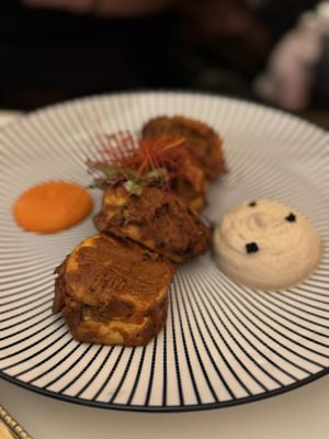 Adrak Yorkville by null