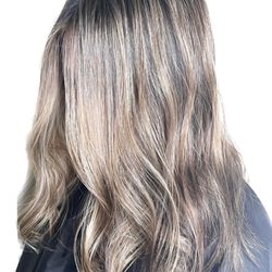Bayside Beauty - Hair By Shannda