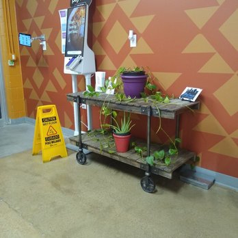 Von’s Coffee Shoppe - Decor inside, cute little cart. - Vegan Near Me - Ft Worth, Texas