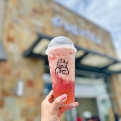 Heytea - Strawberry boom  | IG: lisaeatsf