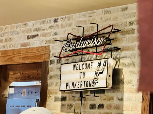 Pinkerton's Barbecue by null
