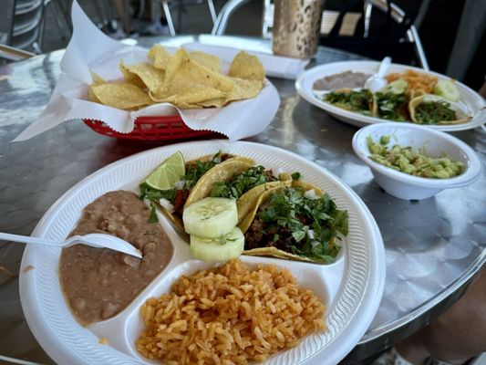 Ambro’s Tacos Y Más by null