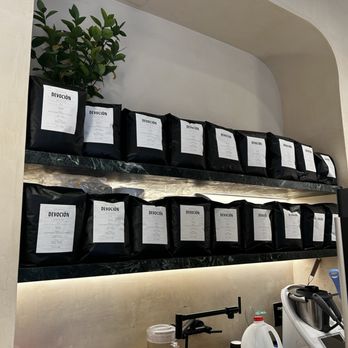 Off-Peak Coffee - Coffee & Tea Near Me - Flushing, New York