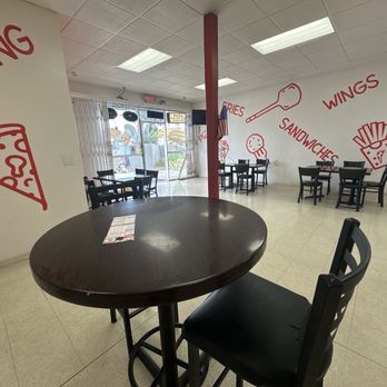 Giant Pizza King - inside - Pizza Near Me - San Diego, California Giant Pizza King - inside - Pizza Near Me - San Diego, California