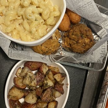 Desposito’s Seafood Restaurant - Sides - Seafood Near Me - Thunderbolt, Georgia