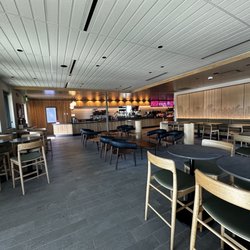 Starbucks - Modern seating area