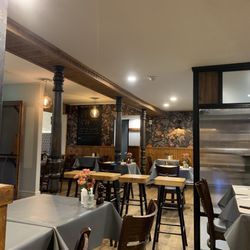 Le Cafe Du Bistrot