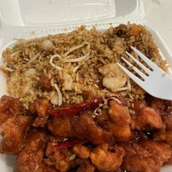 Quik Wok - General Tso's chicken with shrimp fried rice.