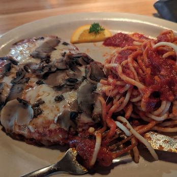 Bud's Place - Pizza Near Me - Apalachin, New York
