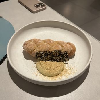 NARO - Korean Twisted Donut - Korean Near Me - New York, New York NARO - Korean Twisted Donut - Korean Near Me - New York, New York