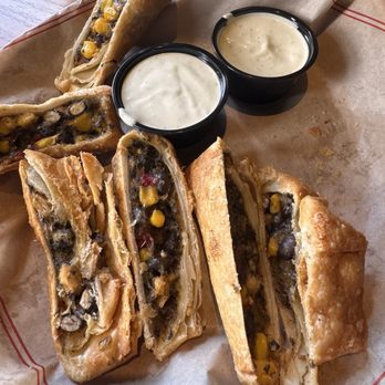 Chili's - Southwestern Eggrolls - American Near Me - Lake Wales, Florida