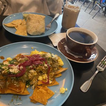 Corazon Cafe - Amazing chilaquiles with green chile pork and delicious cafe de olla. - Breakfast & Brunch Near Me - San Luis Obispo, California Corazon Cafe - Amazing chilaquiles with green chile pork and delicious cafe de olla. - Breakfast & Brunch Near Me - San Luis Obispo, California