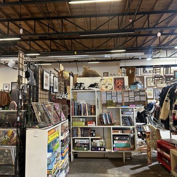 Midtown Mercantile Merchants - One of many vendors. - Antiques Near Me - Tucson, Arizona Midtown Mercantile Merchants - One of many vendors. - Antiques Near Me - Tucson, Arizona