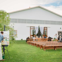 Castle Farm - Beautiful wedding day at our romantic Snow Hill, Maryland barn wedding venue