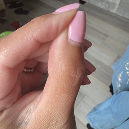 Cracked no chip nail polish after a week