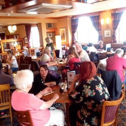 Applewood Farm - Popular! Busy for a Thursday afternoon.