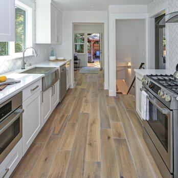 Home Verse - My kitchen has never looked better. Flooring, cabinets and painting done. - Flooring Near Me