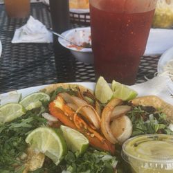 La Fondita De Milwaukee - Tacos asada, papas con chorizo