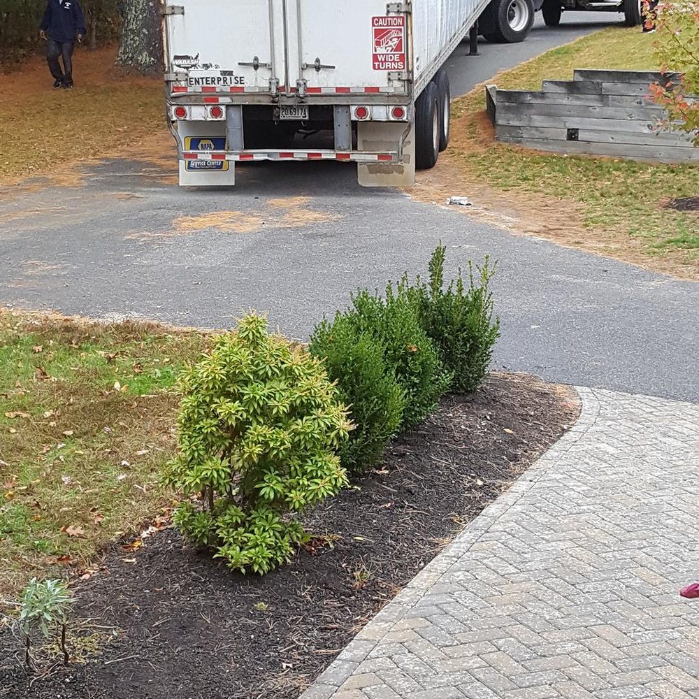 Casey Movers - Breaking my old house's well!  :D  Thanks Casey Movers! - Movers Near Me - Rockland, Massachusetts