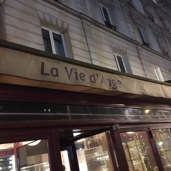 La Vie d'Ange - Front of house outside - French Near Me - Paris, 75