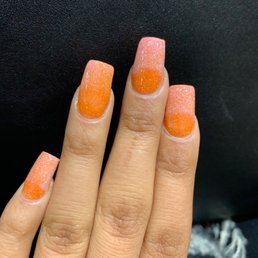 The ring finger is the closest to what I asked for. The color on the other parts of my nail is not blended at all.