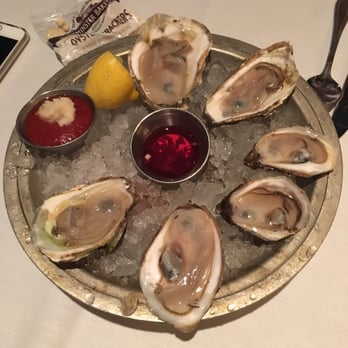 Old Ebbitt Grill - Half dozen oysters - Bars Near Me - Washington, DC, District of Columbia Old Ebbitt Grill - Half dozen oysters - Bars Near Me - Washington, DC, District of Columbia