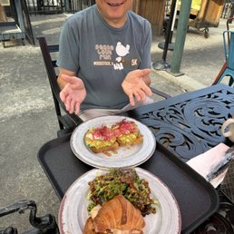 Delicious breakfast! Delicious breakfast!