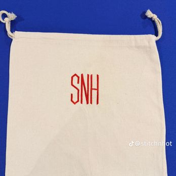 Stitch n Hot - Personalized SNH drawing bag - Embroidery & Crochet Near Me Stitch n Hot - Personalized SNH drawing bag - Embroidery & Crochet Near Me