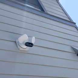 reolink elite wifi camera + floodlight install (this was a retrofit on an existing junction box) reolink elite wifi camera + floodlight install (this was a retrofit on an existing junction box)