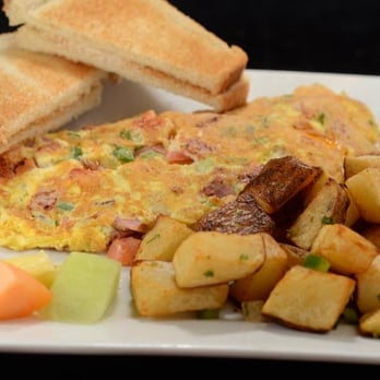 Chap's Grille - Chaps singature - Breakfast & Brunch Near Me - New Haven, Connecticut