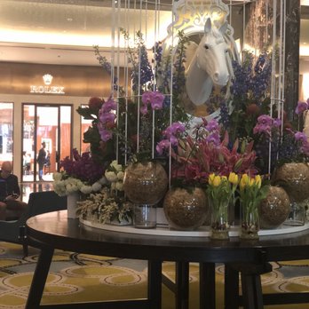 Crown Towers Melbourne - Lobby - Hotels Near Me - Melbourne, VIC