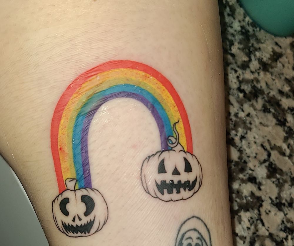 Todo Amor Tattoo Photos